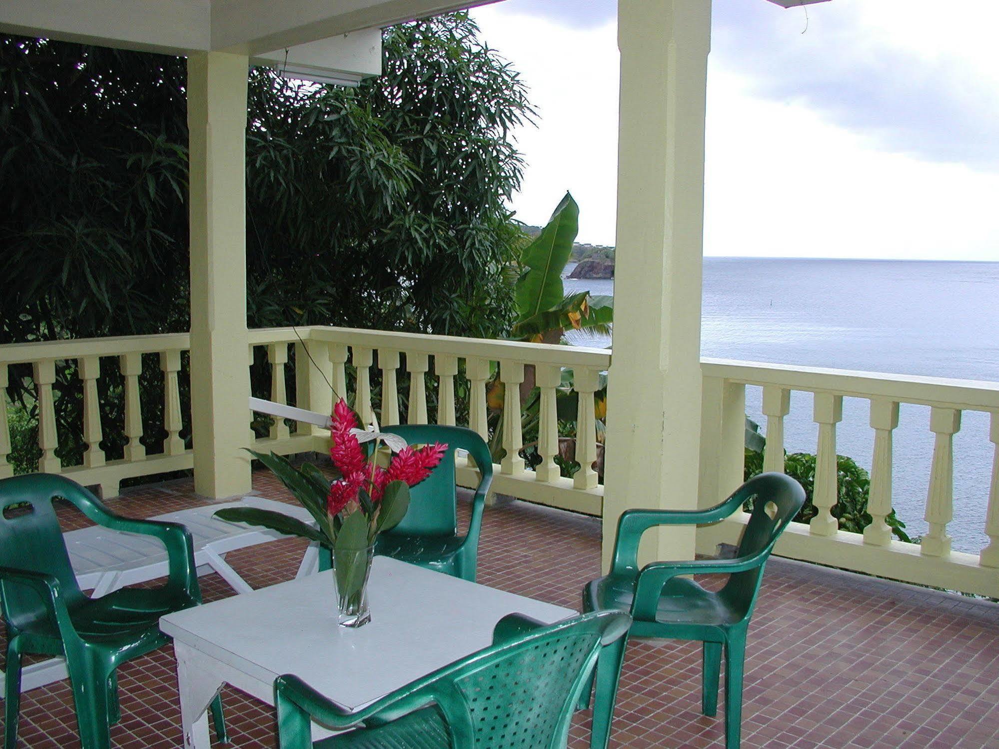 Casa Del Vega A Little Peace Of Heaven Hotel Castries Ngoại thất bức ảnh